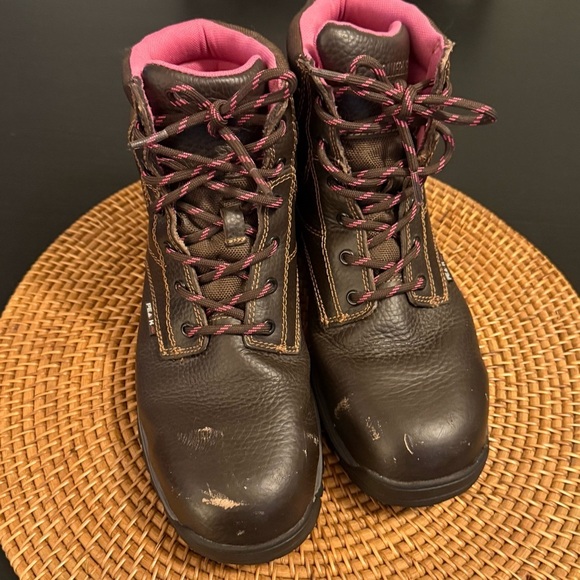 Wolverine Women's Brown Leather Boots with Pink Accents composite toe size 9 - Picture 2 of 11